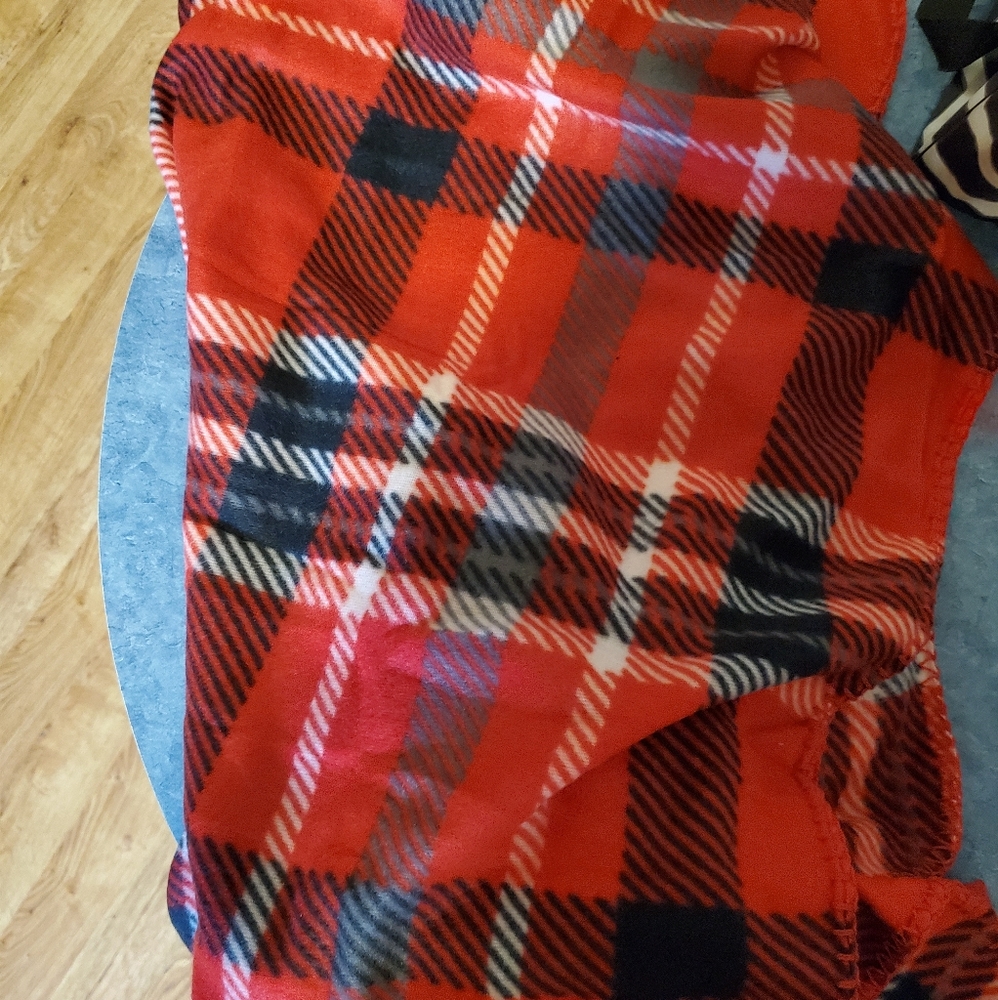 Plaid Christmas Throw